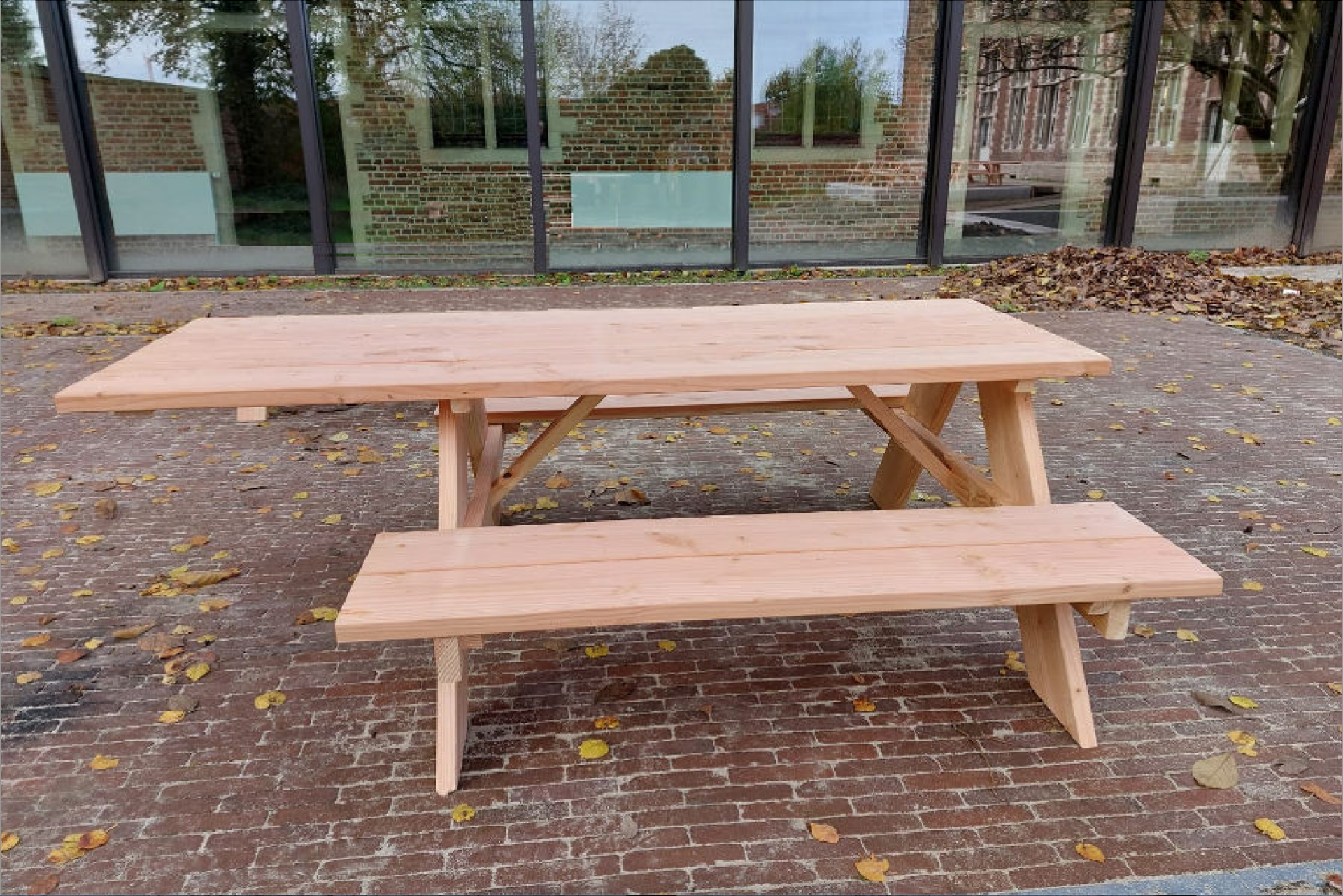 Rolstoelpicknicktafel van Rockwood