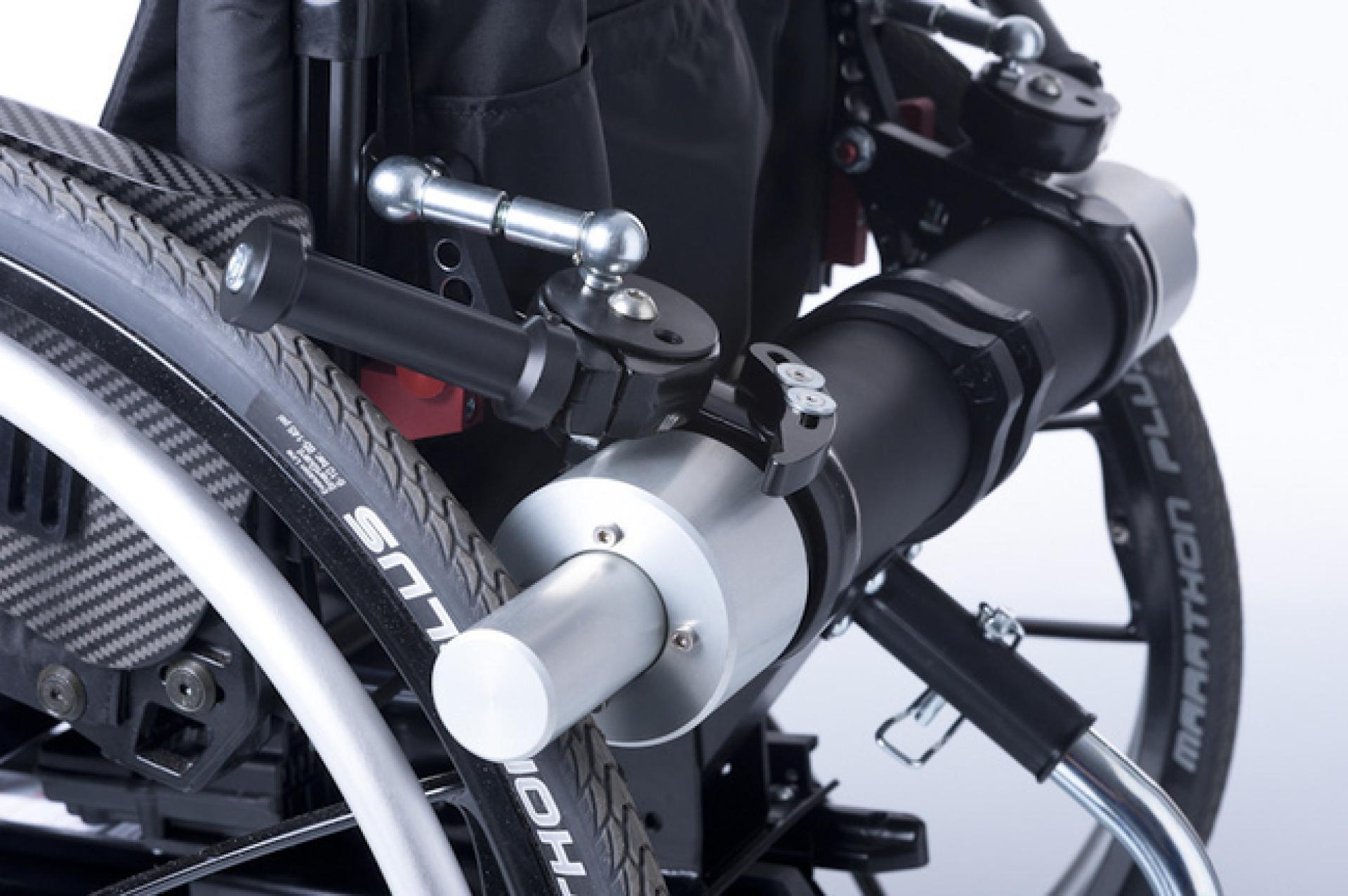 Elektrische rolstoelaandrijving light drive van benoit solutions via mobility you bYurqzcc