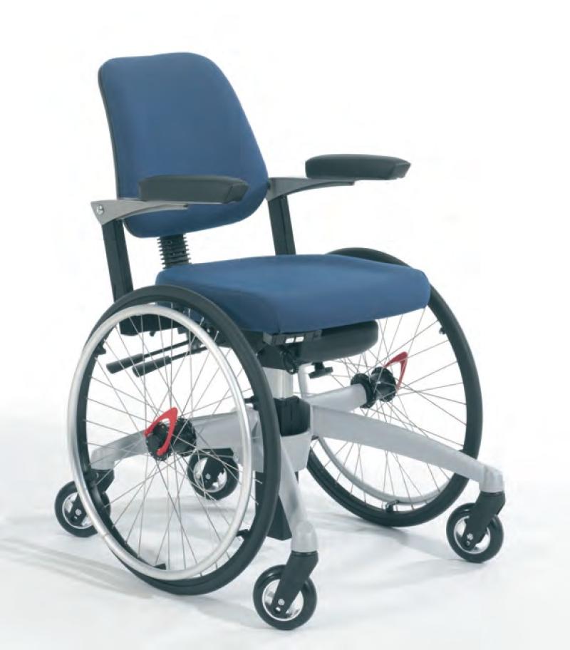 Elektrische trippelrolstoel LeTriple Wheels van Sowecare